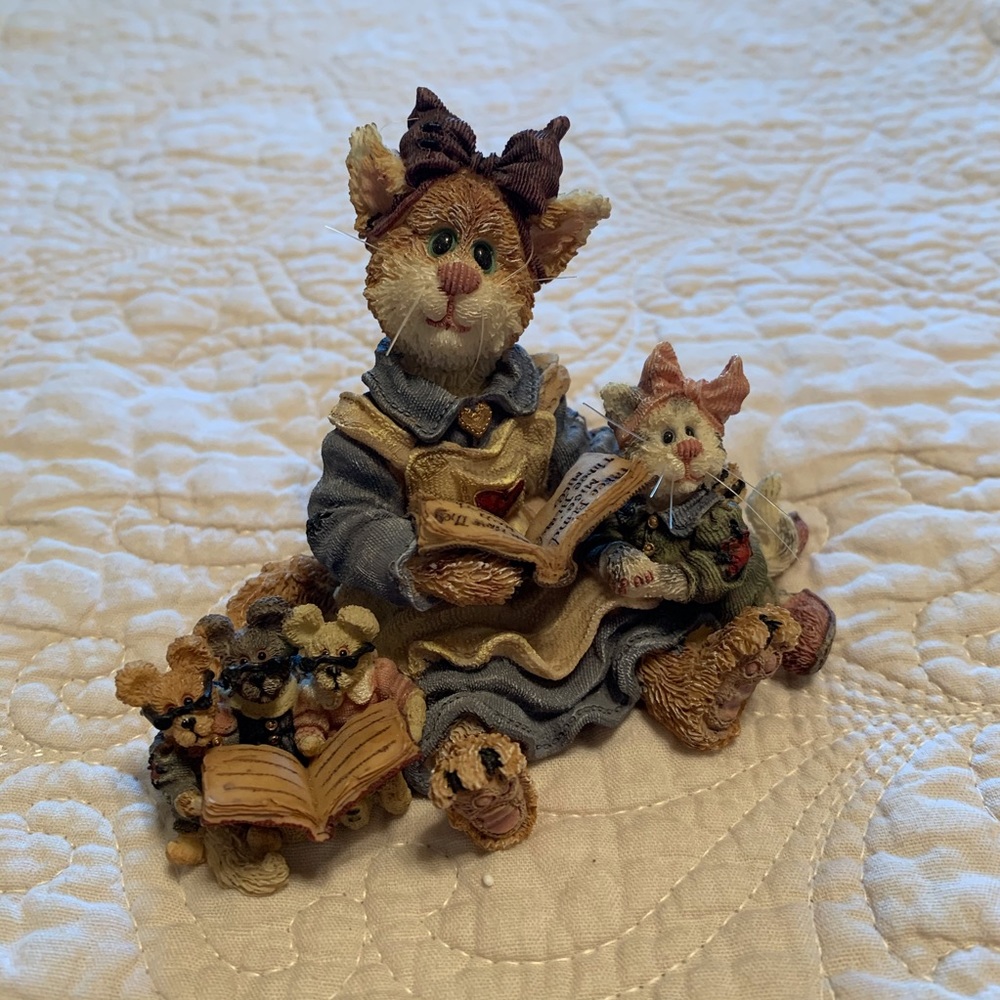 Boyds Bears: Purrstone Collection; Mama Purrsmore